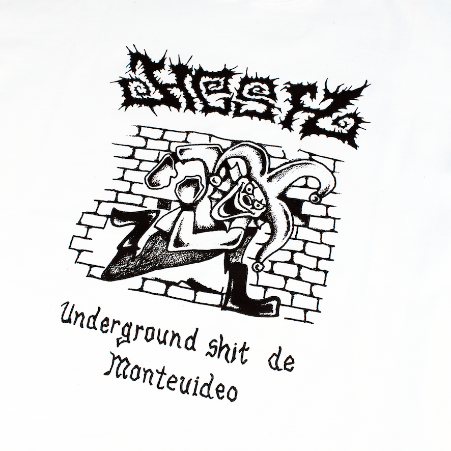 Remera Under