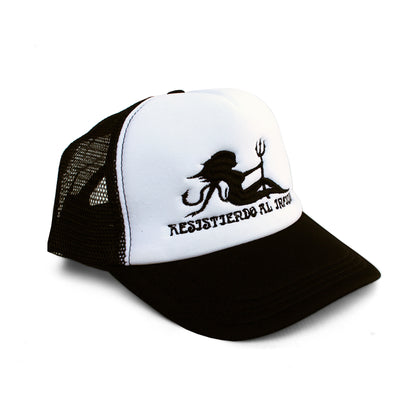 TRUCKER RESISTIENDO AL INFIERNO BLANCO