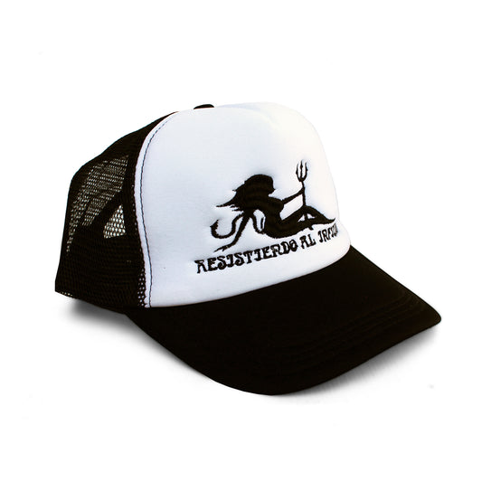 TRUCKER RESISTIENDO AL INFIERNO BLANCO